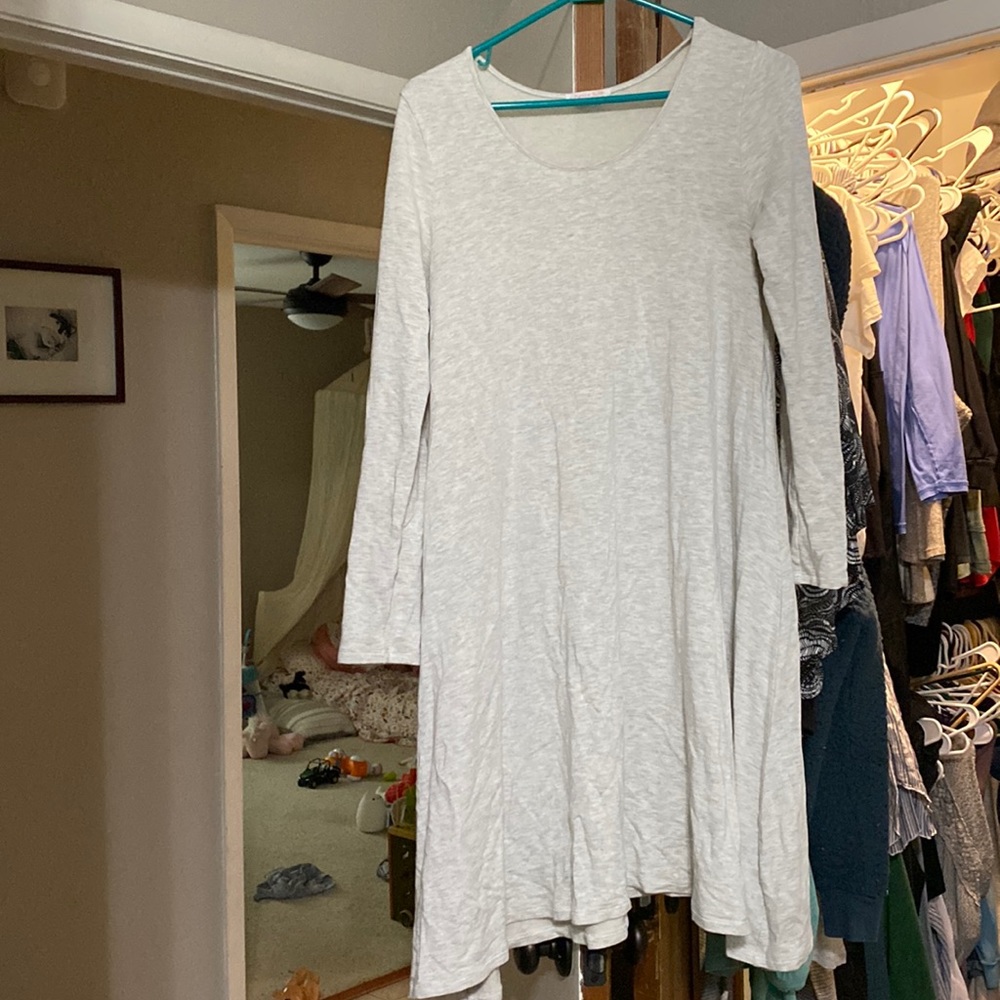 Ingrid & Isabel large maternity dress